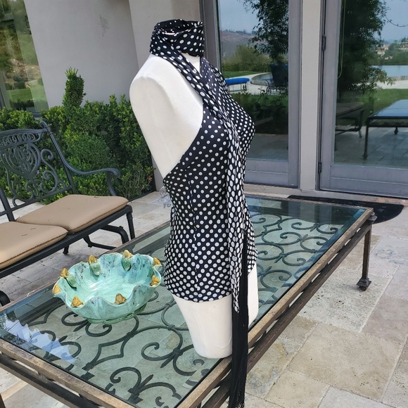 NWT ALEXANDER MCQUEEN 100% Silk Blouse sleeveles - Picture 2 of 8